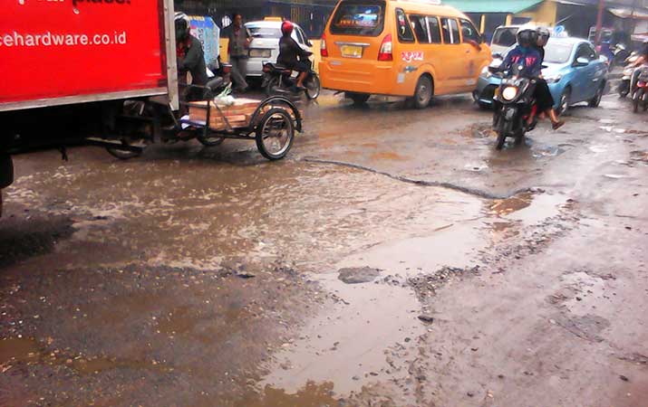 Henry Jhon Malu dengan Kondisi Infrastruktur Kota Medan
