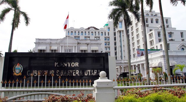 Pemprovsu Rombak Pejabat Eselon III dan IV