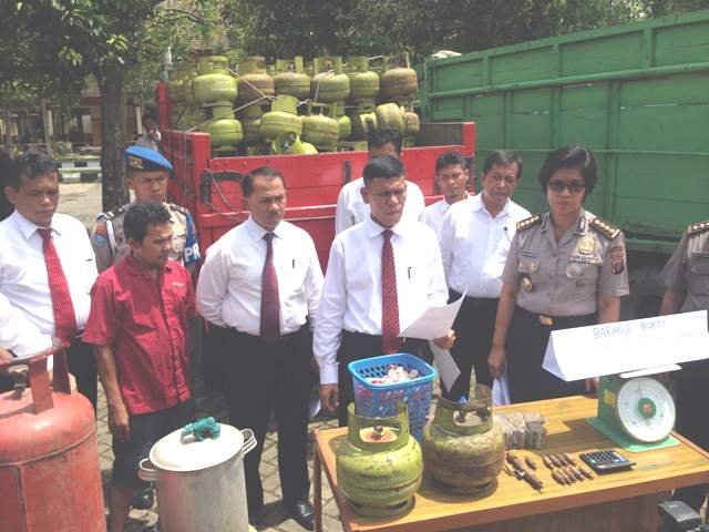Usut Keterlibatan Oknum DPRDSU Dalam Pengoplosan Gas