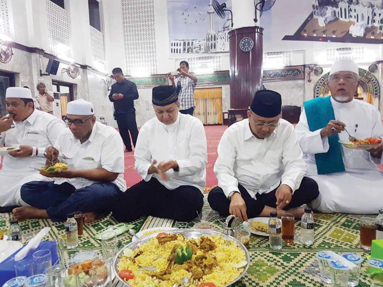 Silahturahmi Bersama BKM Masjid Agung, Kapoldasu : Terima Kasih Para Ulama