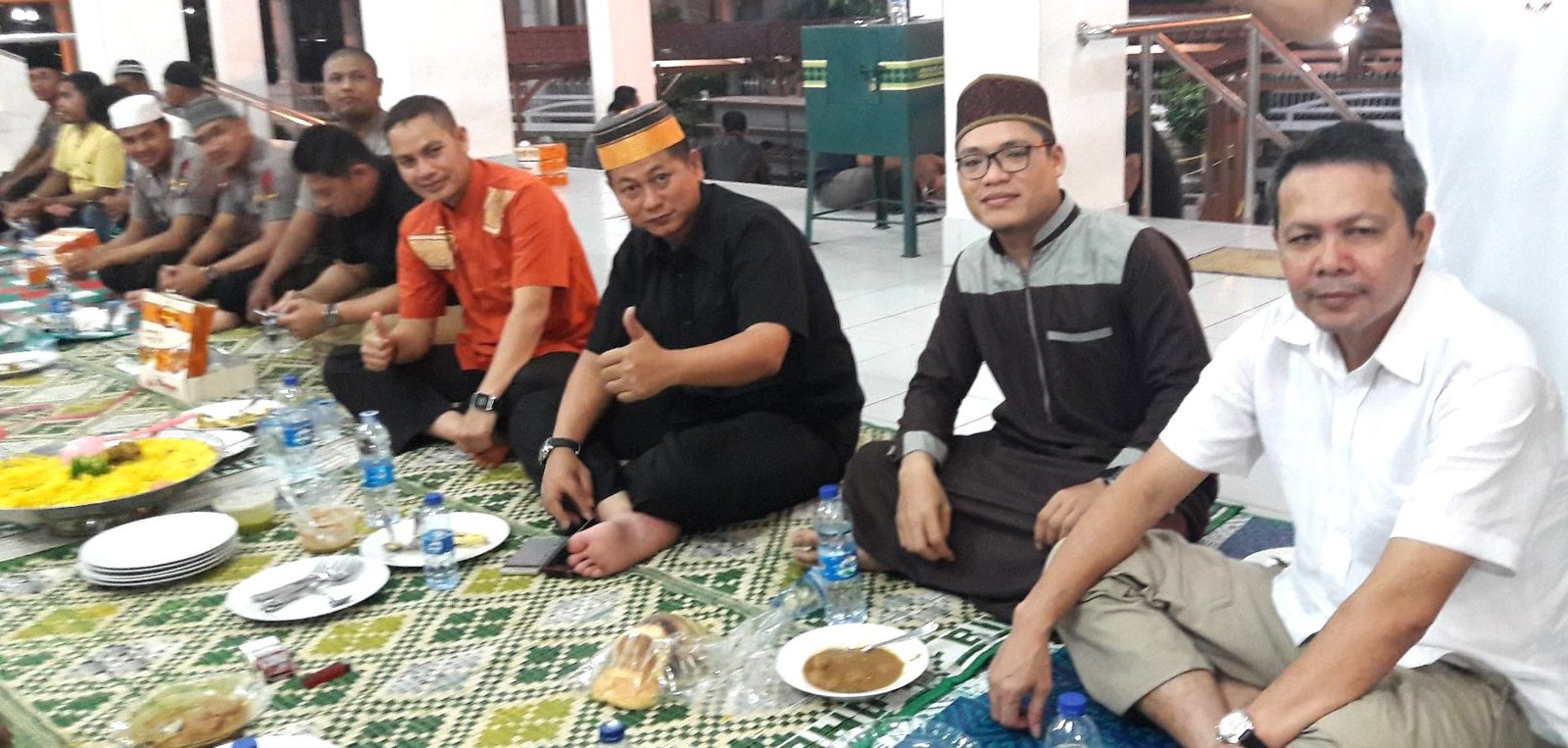 Mardiaz : Aksi 2 Desember Jangan Sampai Anarkis, Kapolrestabes Bukber Puasa Senin-Kamis Bareng BKM Masjid Agung