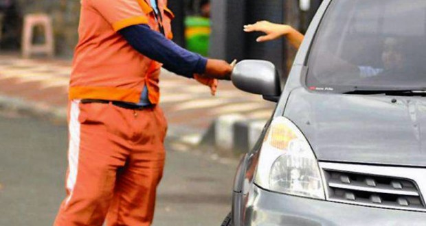 Kutipan Parkir di Kantor Pemerintah Adalah Pungli