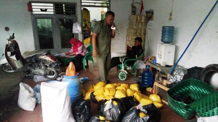 BBPOM Temukan 650 Kg Mie Kuning dan 560 Bungkus Mie Lidi Berbahan Soda Api