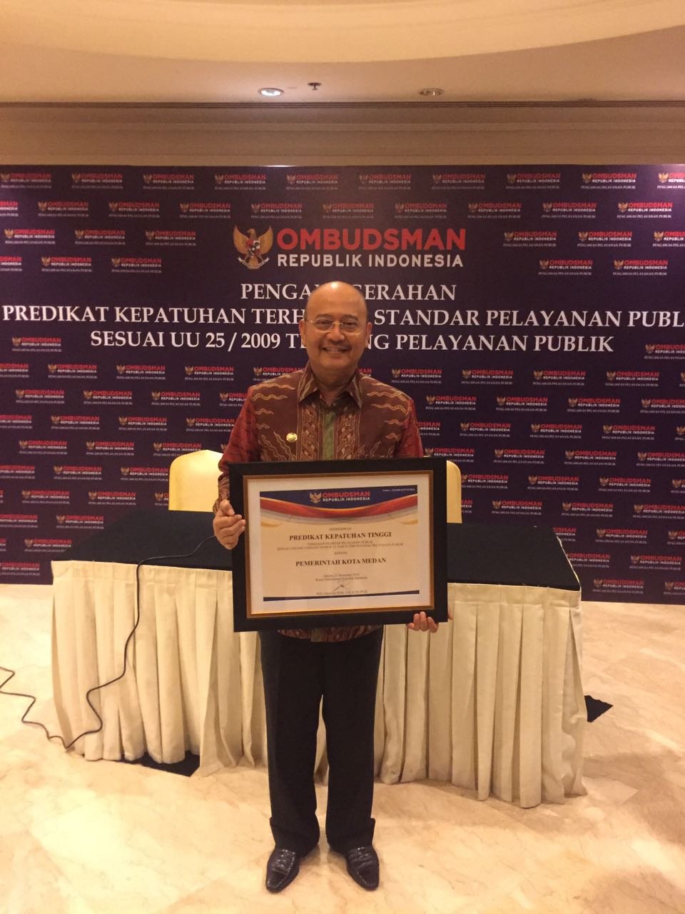 Eldin Terima Penghargaan Predikat Kepatuhan Standar