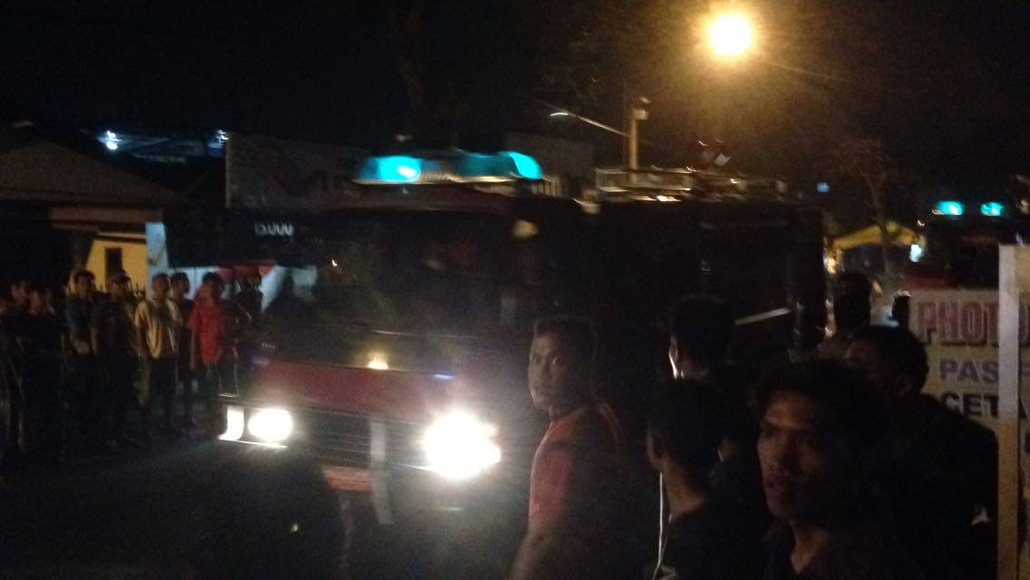 Rumah Makan dan Usaha Fotocopy di Simpang Limun Terbakar