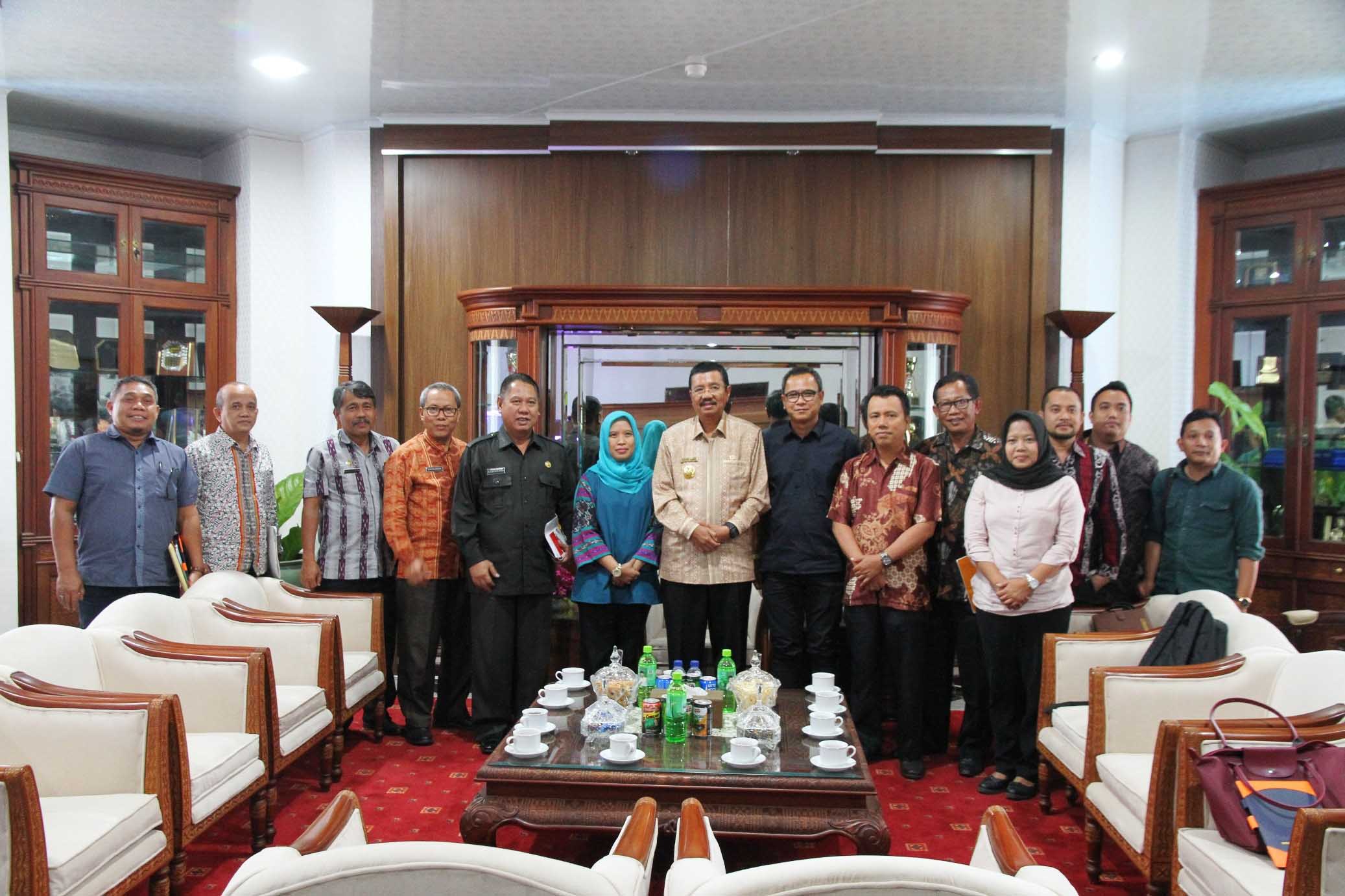 Gubsu Tampung Laporan Bawaslu Sumut