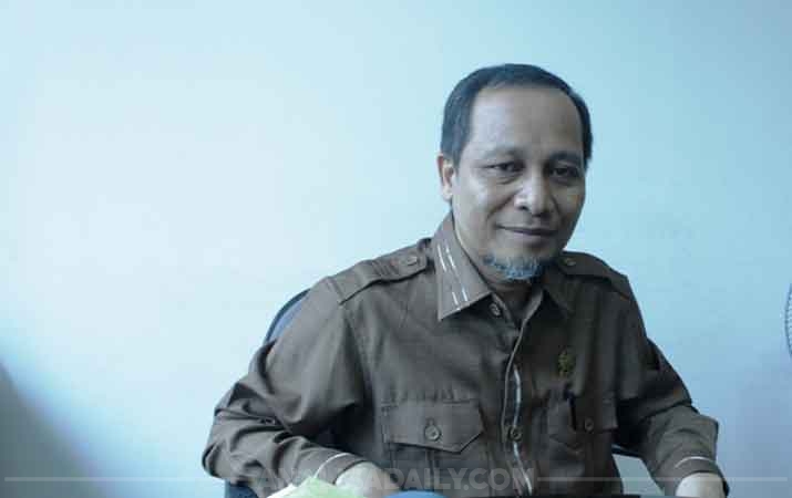 Rajadudin Sagala Gusur Hendrik Sitompul Dari Ketua Pansus Produk Halal