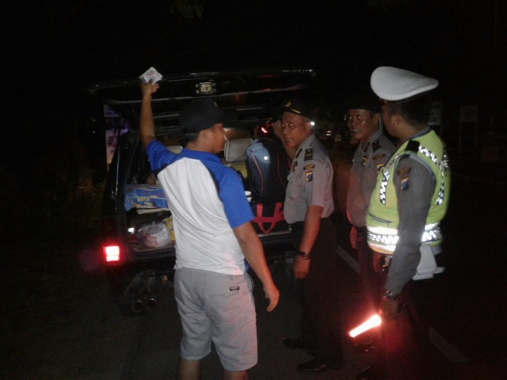 Polsek BP Mandoge Intensifkan Razia Malam