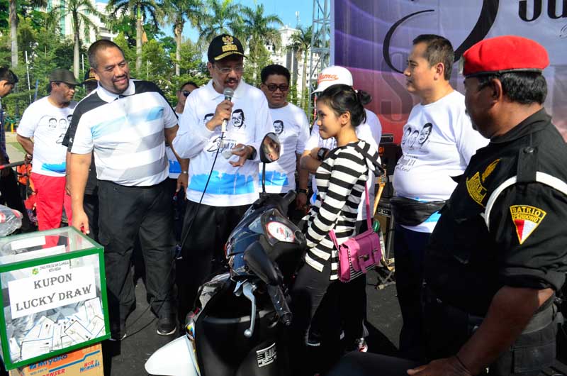 Ribuan Peserta Ikut Jalan Santai HUT ke-5 Harian SUMUT24