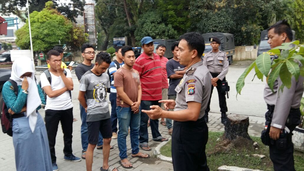 Polrestabes Medan Gelar Razia Warnet