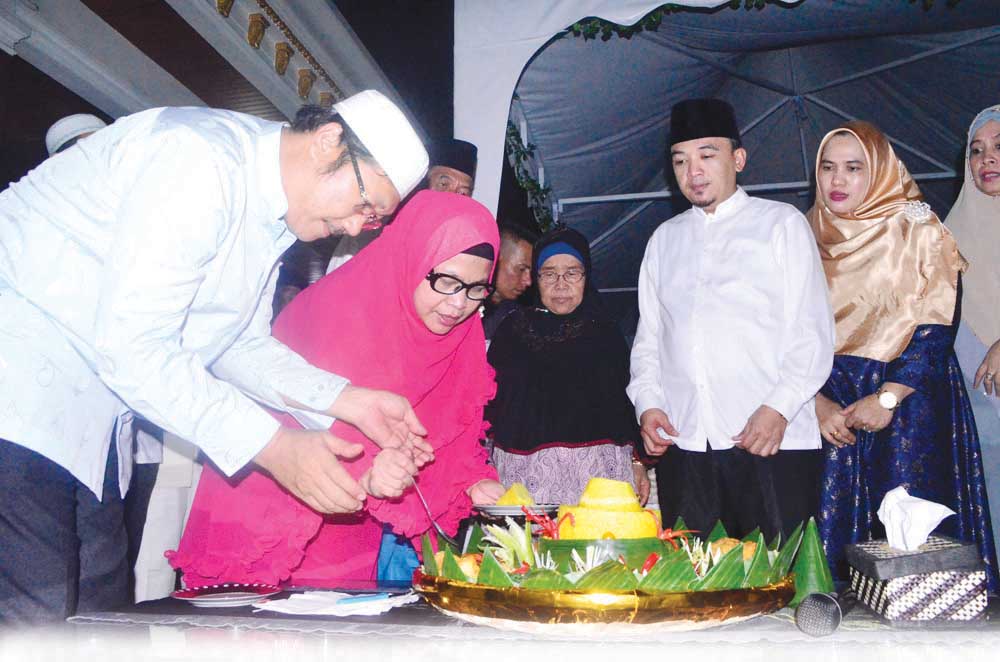 H. Suhardi: Ini Surprise Diberikan Keluarga Saya