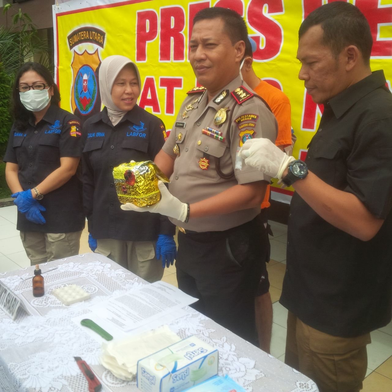 Sabu 1 Kg Disita Polisi dari Jok Sepeda Motor Bandar Narkoba