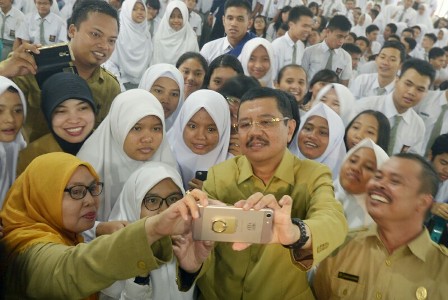 Gubsu Dorong Sistem Pelayanan Berbasis IT