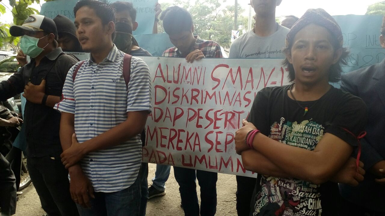 Alumni SMAN 13 Medan Minta Guru Jangan Mendiskriminasi Siswa