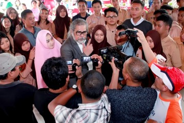 Komnas Anak Kunjungi SMAN 2 dan 13 Medan, Arist Merdeka Sirait : Jangan Rugikan Siswa