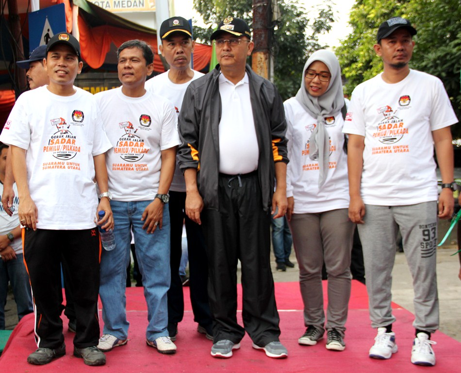 Eldin: Jalan Santai Tumbuhkan Kesadaran Sukseskan Pilkada