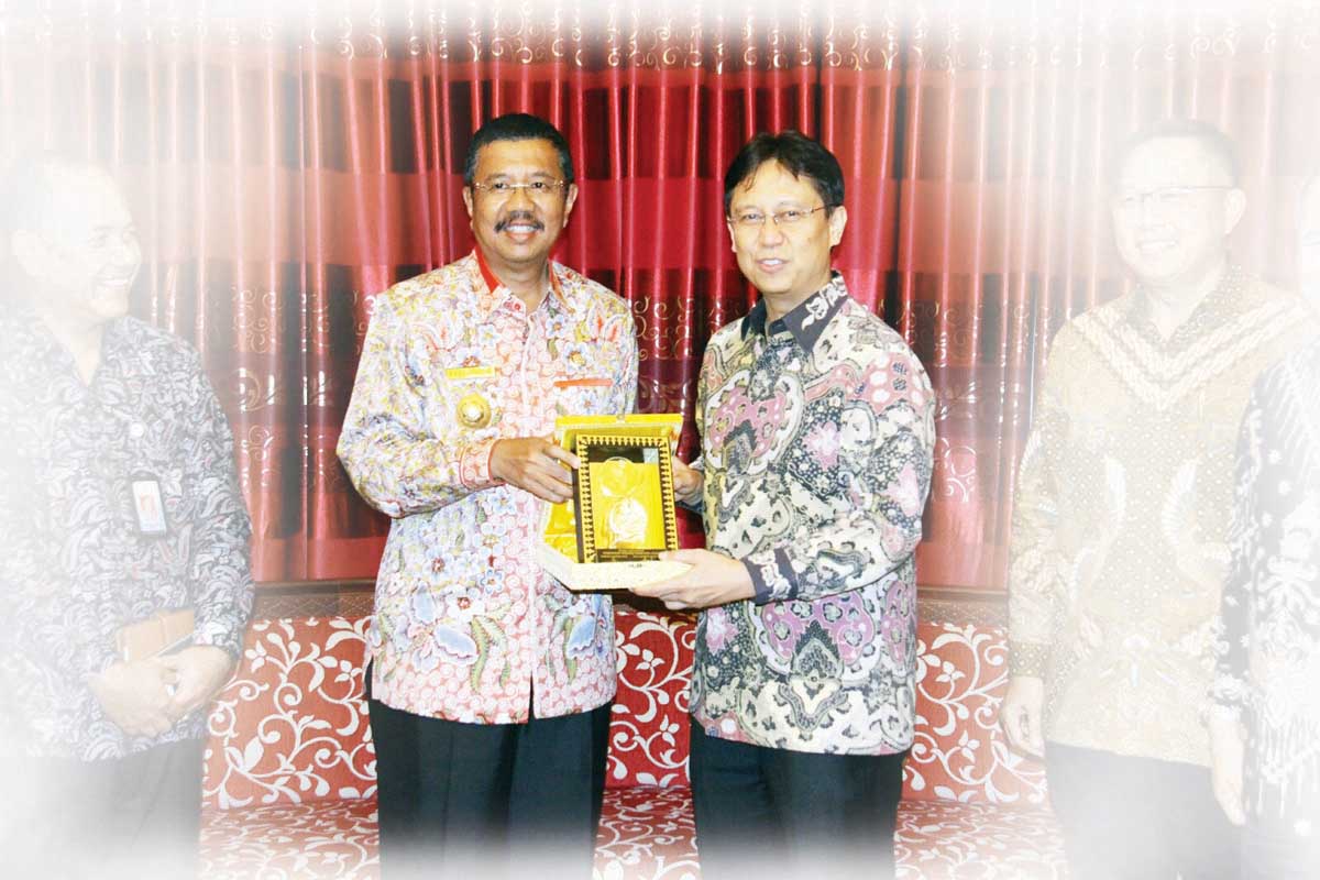 Gubsu: Dirut Inalum Harus Patuhi Pajak APU