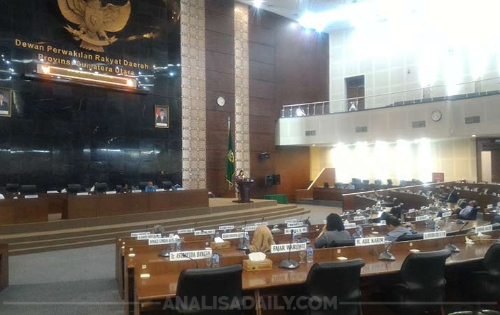 Fraksi di DPRD Sumut Tanggapi RAPBD 2018