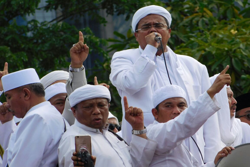 Habib Rizieq Pulang ke Indonesia Hadiri Reuni Alumni 212