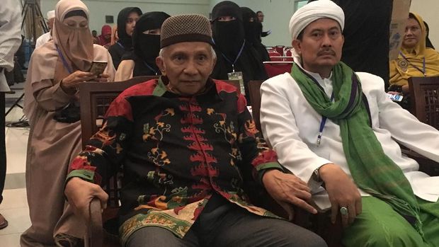 Amien Rais: Mas Jokowi Jangan Asik Memecah Umat