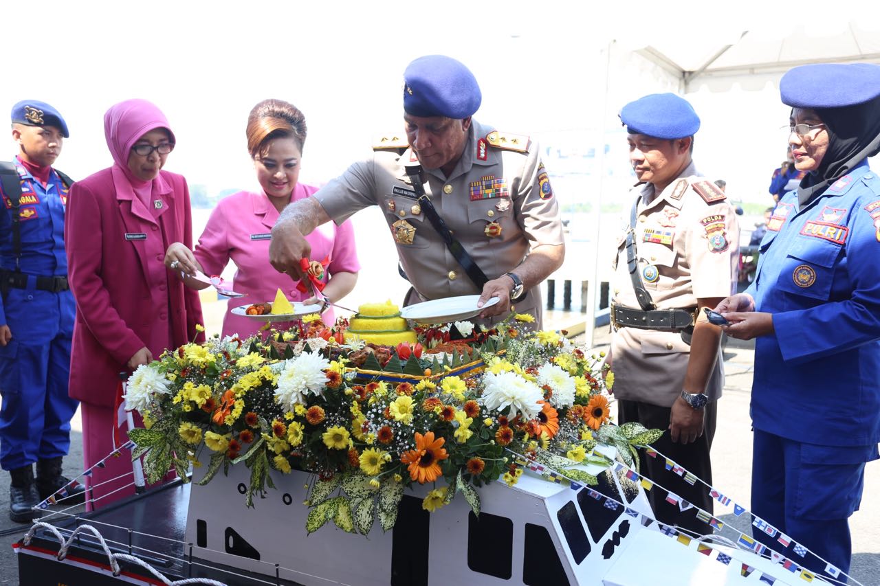 Kapolda Sumut pimpin Upacara Parade HUT KORPOLAIRUD ke-67