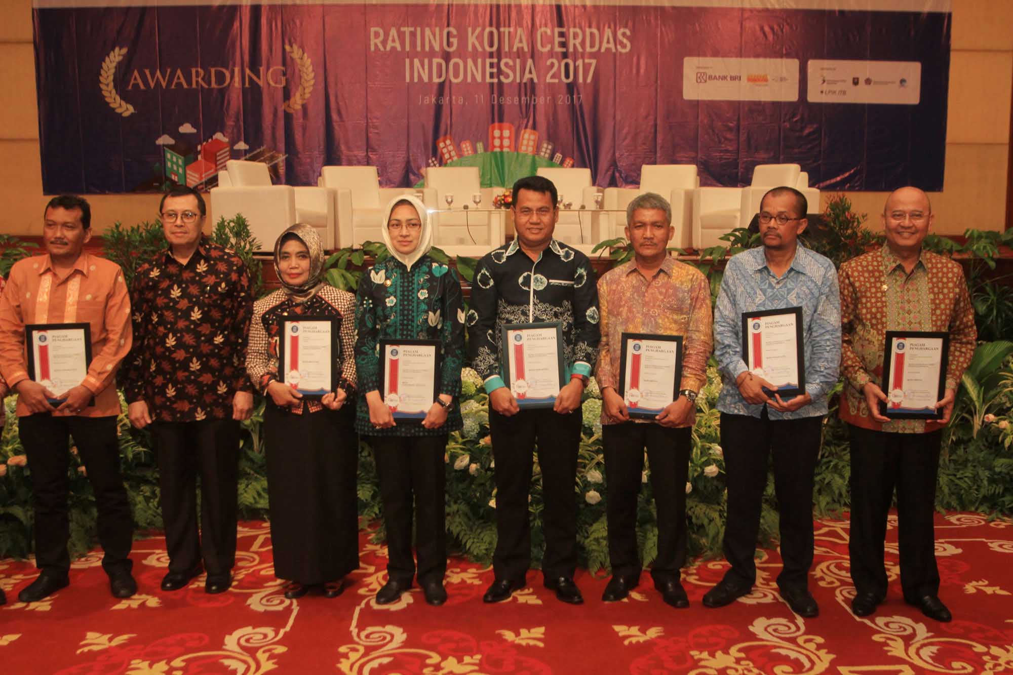 Kota Medan Raih 9 Award RKCI 2017