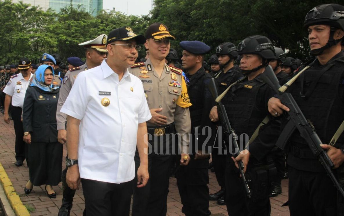 Walikota Hadiri Apel Gelar Pasukan Pengamanan Tahun Baru