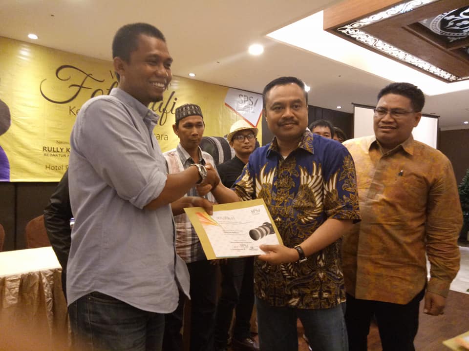 Workshop SPS Redaktur Foto Tempo Rully Kesuma:  Fotografi Sangat Penting Majukan Media Cetak