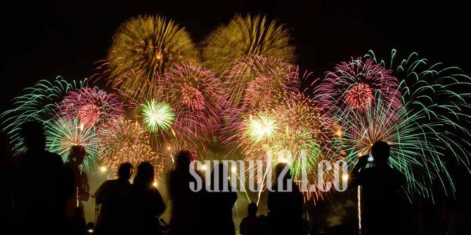 Malam Tahun Baru, Tak Ada Pesta Kembang Api di Solo dan Bandung