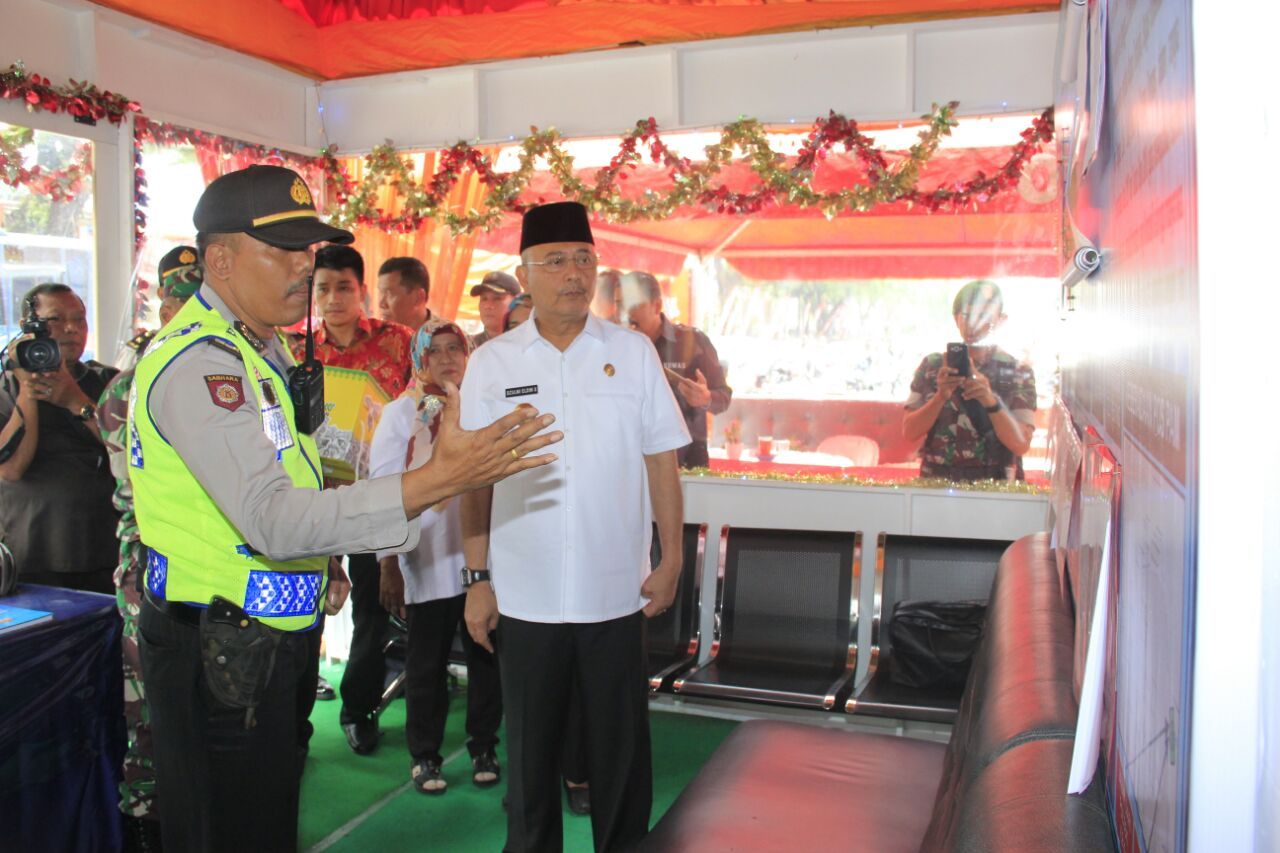 Walikota Medan Tinjau  3 Pospam Lilin Toba 2017