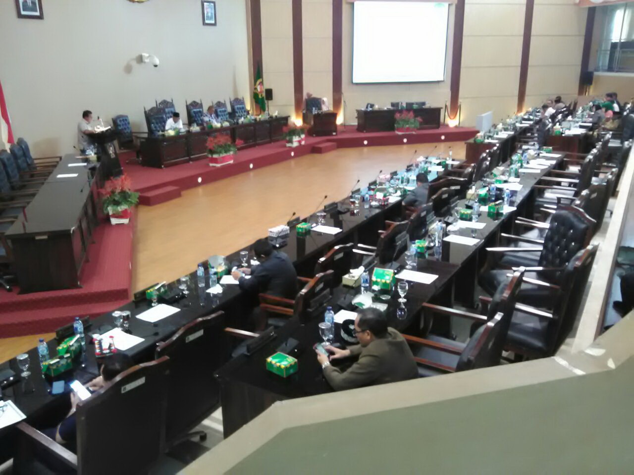 Sejumlah Rekomendasi Pro Rakyat Raib di Buku RAPBD 2018