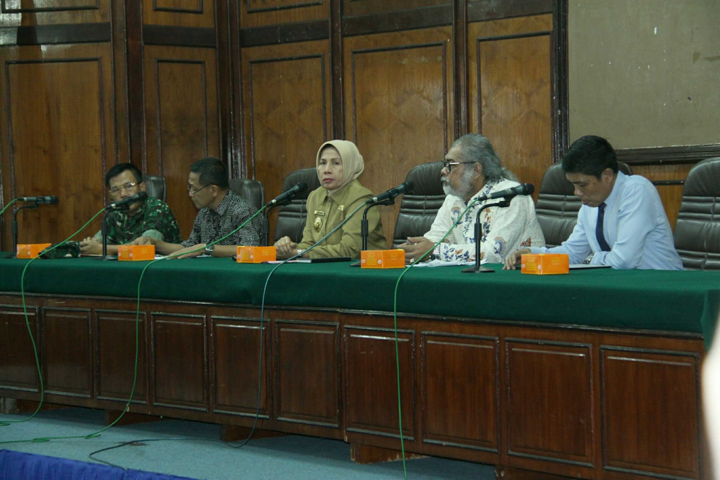 Gubsu Diminta Diskresikan Siswa Sisipan