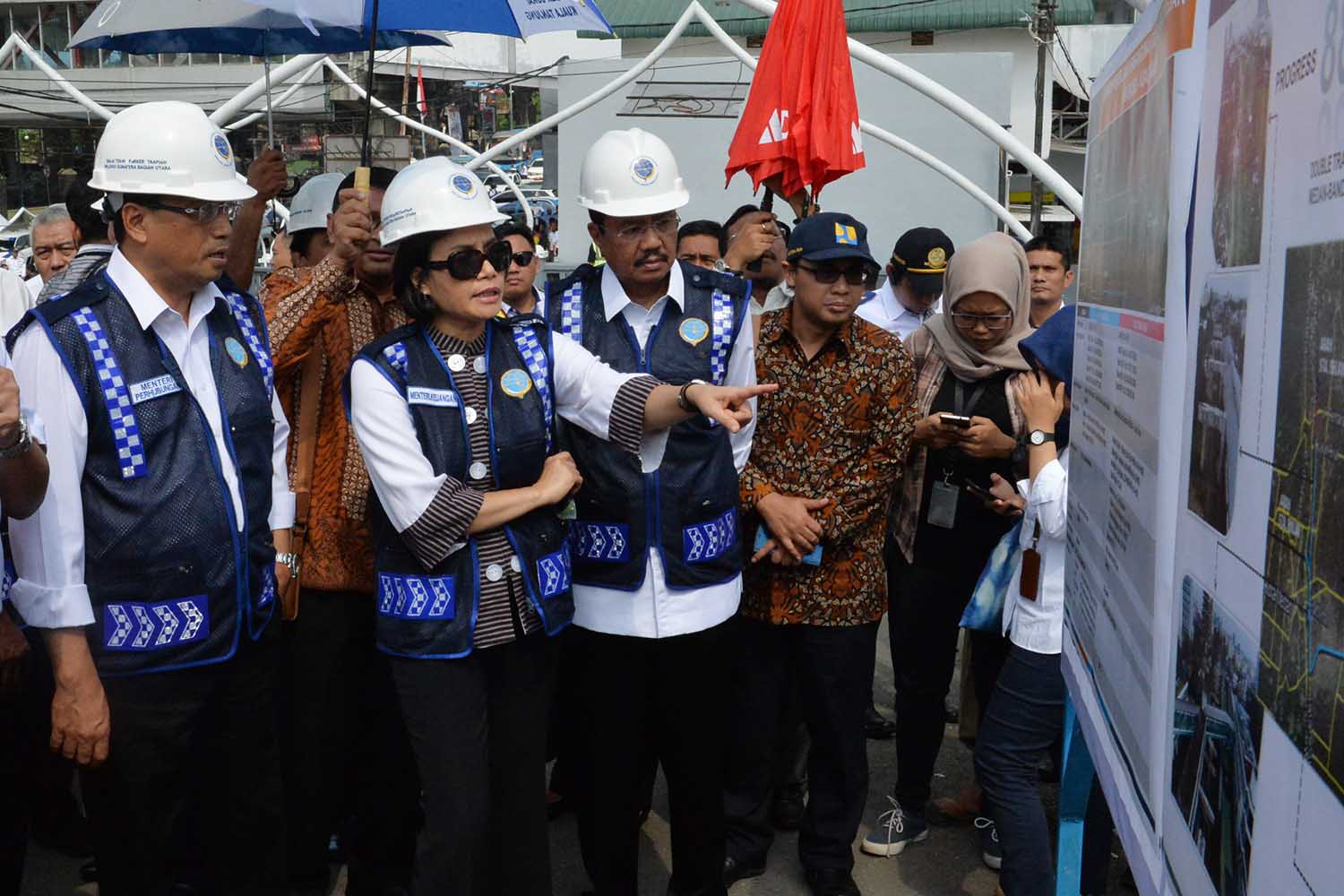 Menhub Ajak Masyarakat Gunakan Fasiltas KA