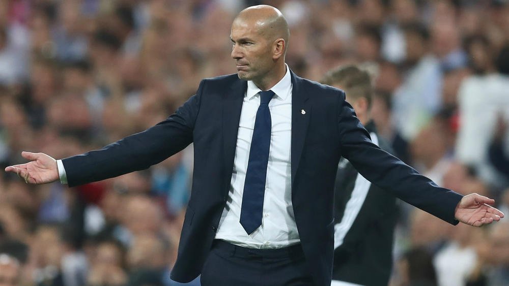 PSG Siap Tampung Zidane Jika Dipecat