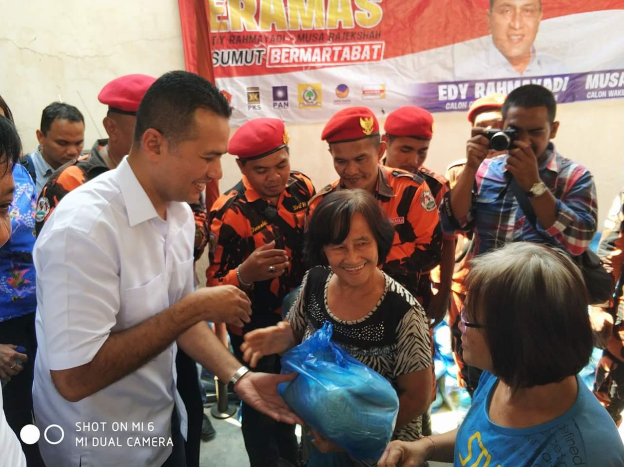 MPW PP Sumut Bagikan 500 Paket Sembako ,  Ijeck: PP Peduli Warga Kurang Mampu