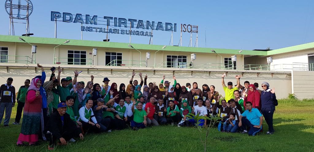 IKA Dâ€™Kimia USU Jalan Sehat dan Wisata Edukasi Mengenal Pengolahan Air Tirtanadi