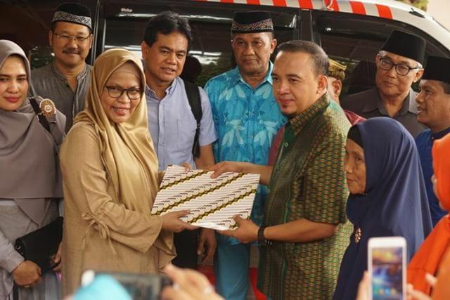 CEO Aroma H Suhardi: Kita Taat Pajak dan Aturan ,Â  Setiap Tahun Bayar Pajak Rp7 MiliarÂ 