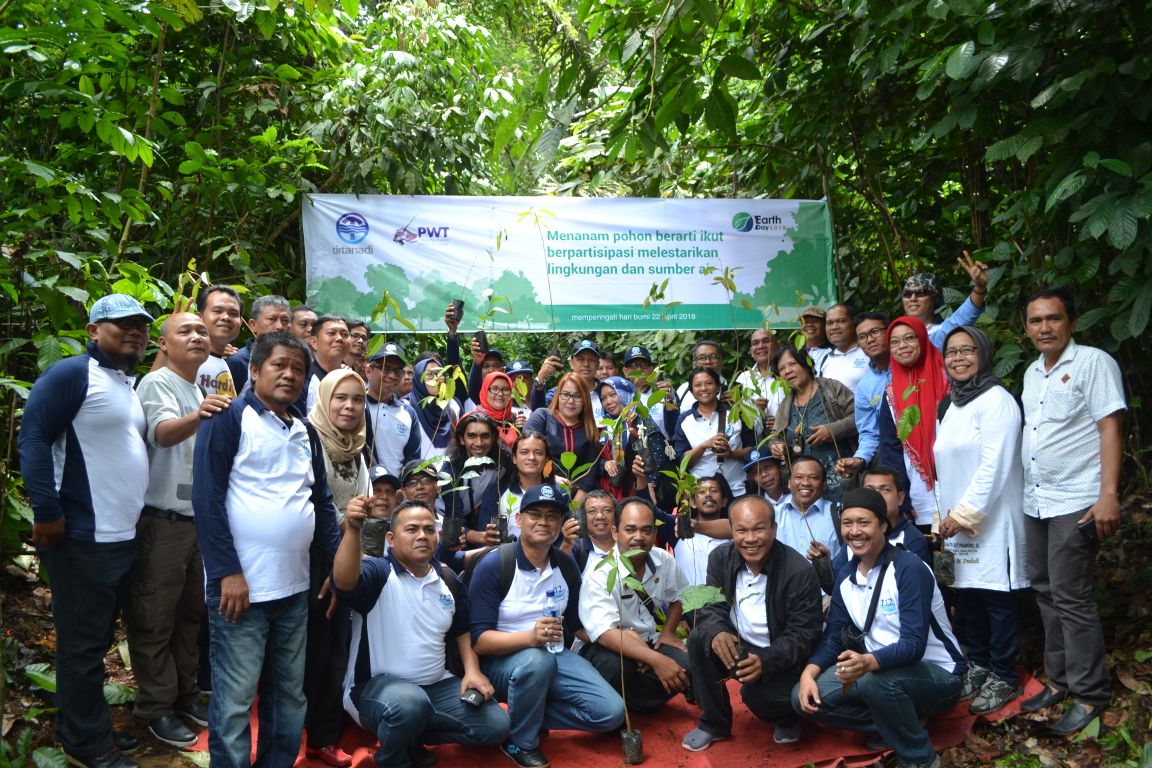 Rawat Mata Air, PDAM Tirtanadi Gelar Aksi Tanam Pohon di Sibolangit