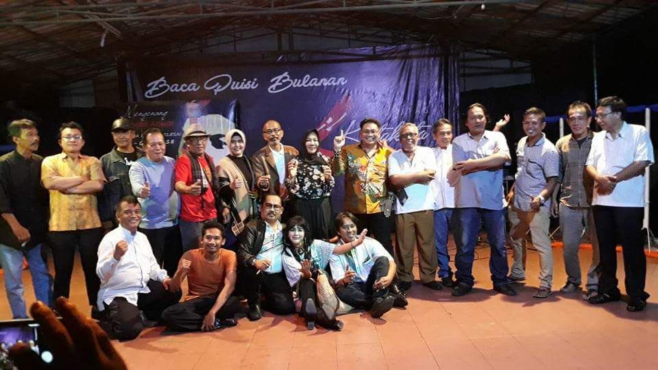 Komunitas Katakata Baca Puisi Mengenang Chairil Anwar