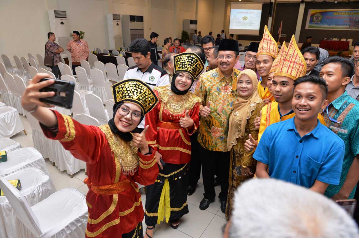 Kepiawaian Masyarakat Minang dalam Berdagang Jangan Diragukan