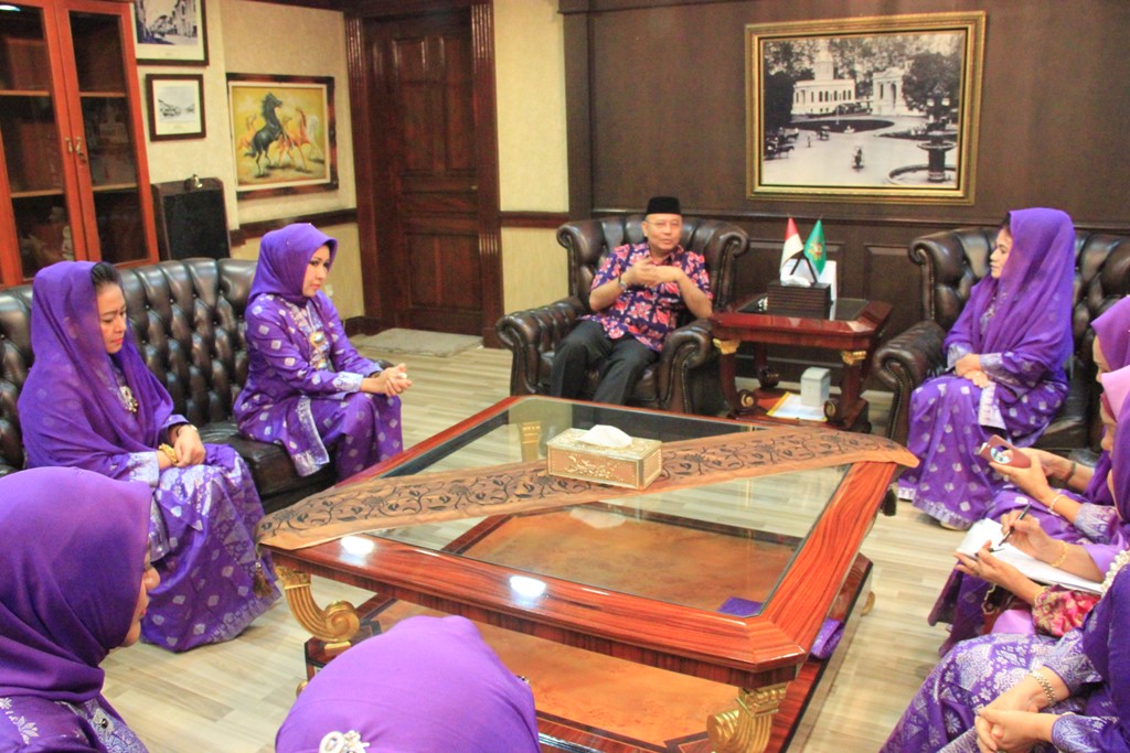 Wali Kota Harap Majelis Puan Puan Melayu Majukan Kaum Perempuan Melayu