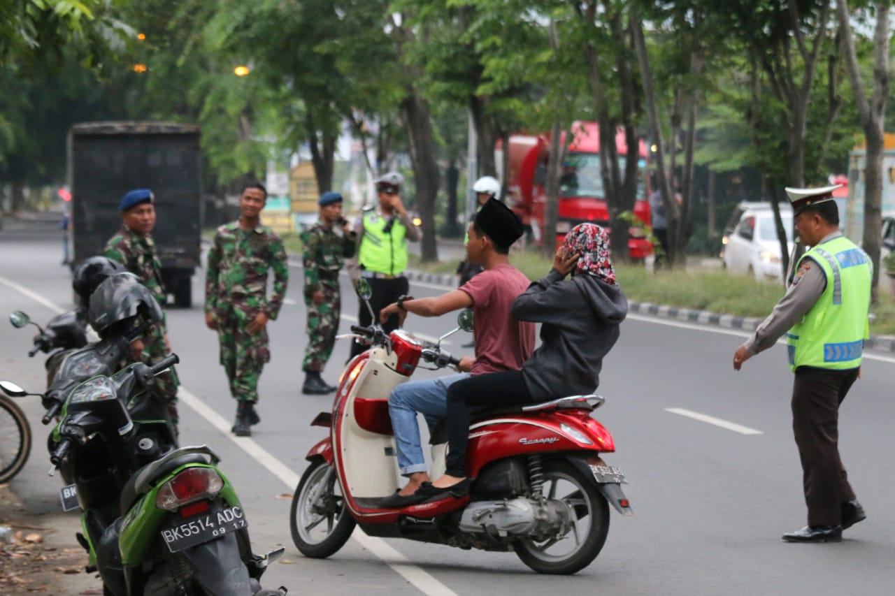 Tim Pemantauan Asmara Subuh Lakukan Penertiban