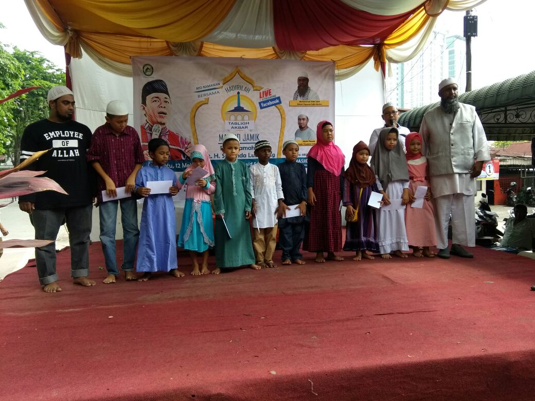 Tabligh Akbar Bersama Ust H Surianda Lubis SAg
