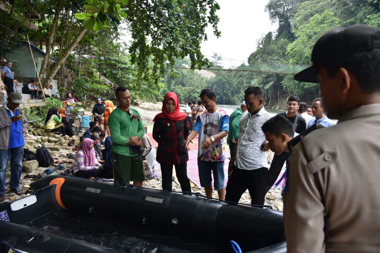 Komunitas Arung Jeram Asahan Dapat 3 Perahu Karet