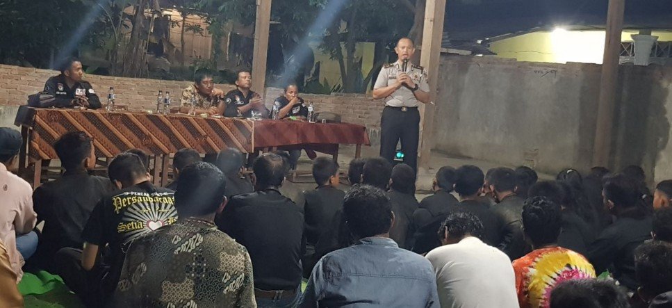 Sinergitas Polri dan Masyarakat, Kapolsek Kutalimbaru Binluh Warga Binaan