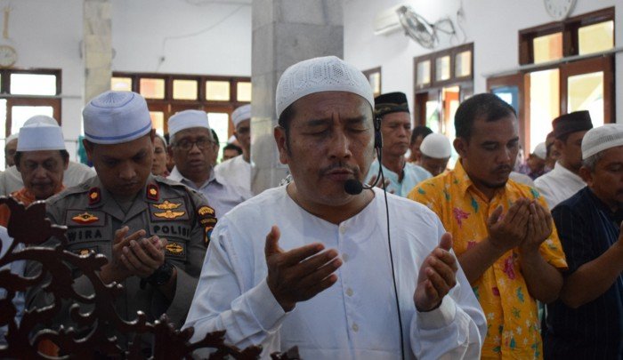 Doakan 5 Bhayangkara Meninggal di Mako Brimob Kelapa Dua Personil Polsek Sunggal Sholat Gaib