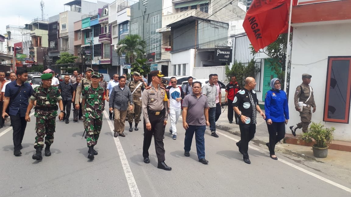 Kapolrestabes Bersama Forkopimda Cek Sejumlah TPS