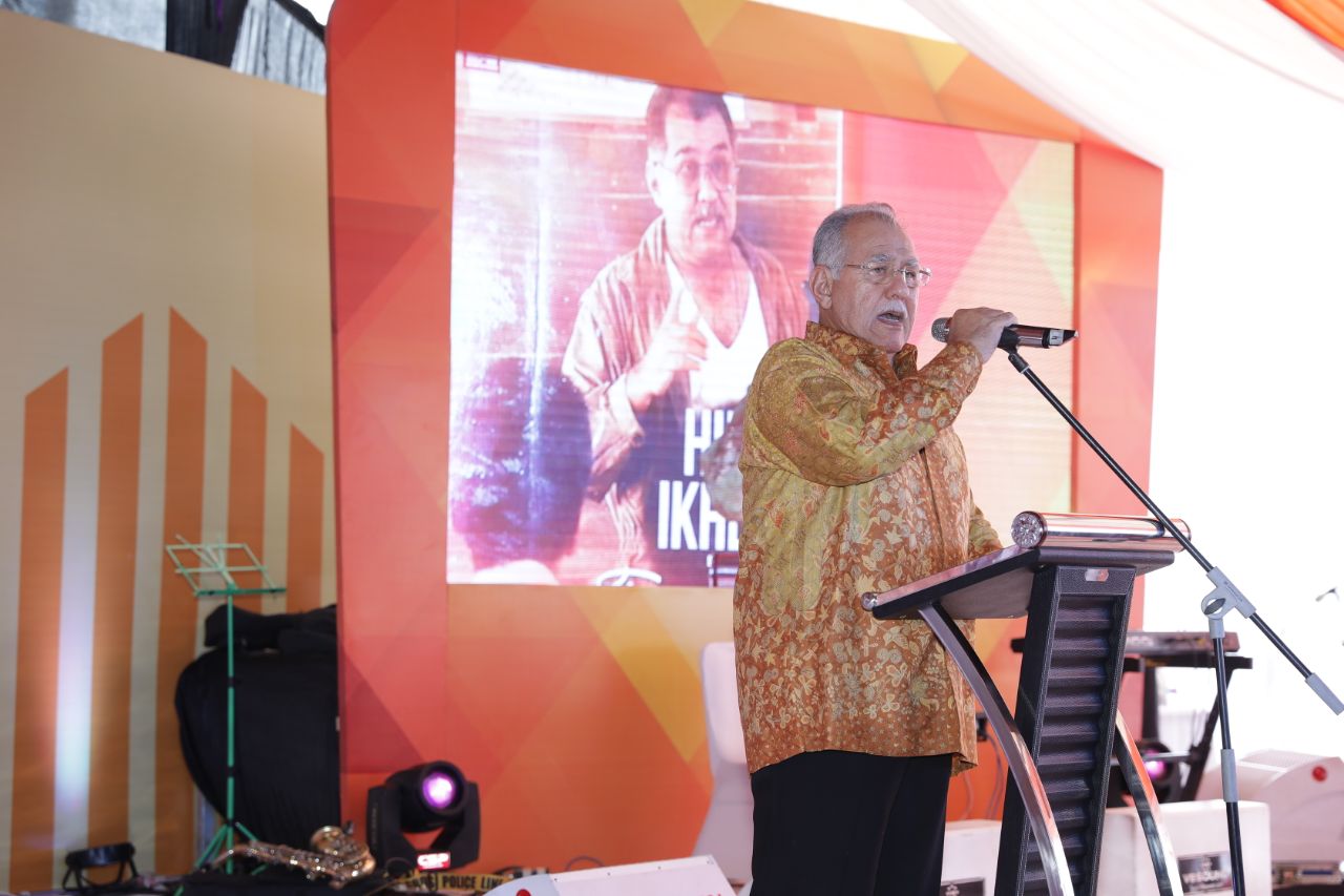 Haji Anif: Bahagia Itu Saat Hidup Kita Berguna Bagi Orang Lain