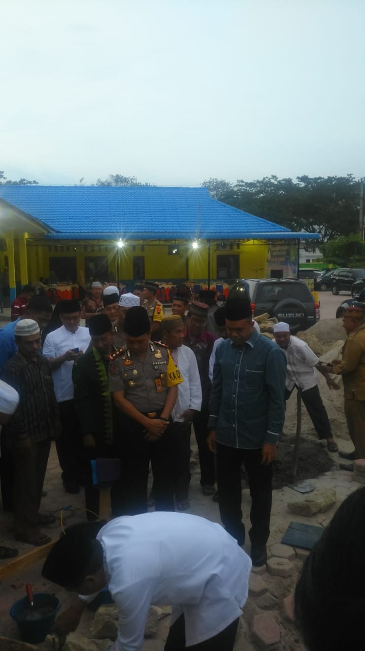 Kapolres Batubara Bantu Pembangunan Mushola di Kantor Kemenag