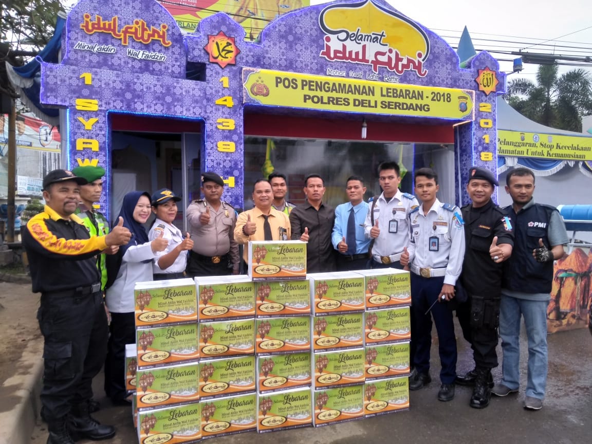 Aroma Bakery & Cake Shop Berikan Zakat di Empat Pos PAM Lebaran